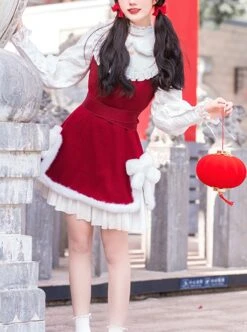 White Plush Round Neck Plush Bow-Knot Slit Hem Design Winter Classic Lolita Sleeveless Dress -MIMY Lolita Shop 1 500x672 616