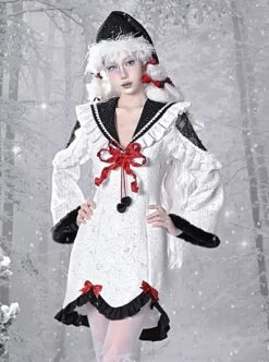 Winter Carol Series Retro V-Shaped Large Lapel Shoulder Lace See-Through Sexy Bell Sleeve Gothic Lolita Long-Sleeved Dress -MIMY Lolita Shop 3 500x672 134