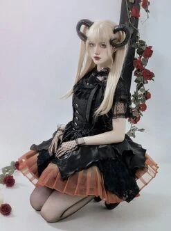 Dark Sweet Thin Waist Black Leather Hem Splice Jacquard Lace Gold Edge Buttons Gothic Lolita Sleeveless Dress